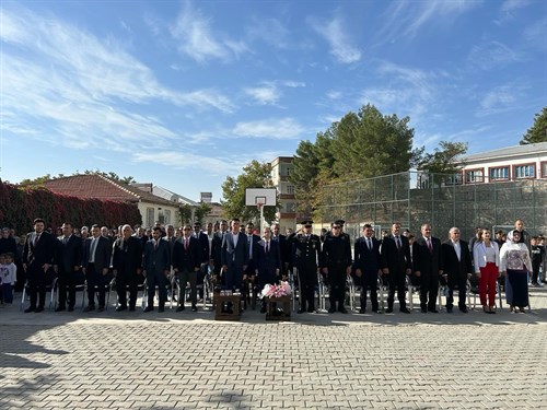 29 Ekim Cumhuriyet Bayramı 100.Yıl Dönümü Törenle Kutlandı.